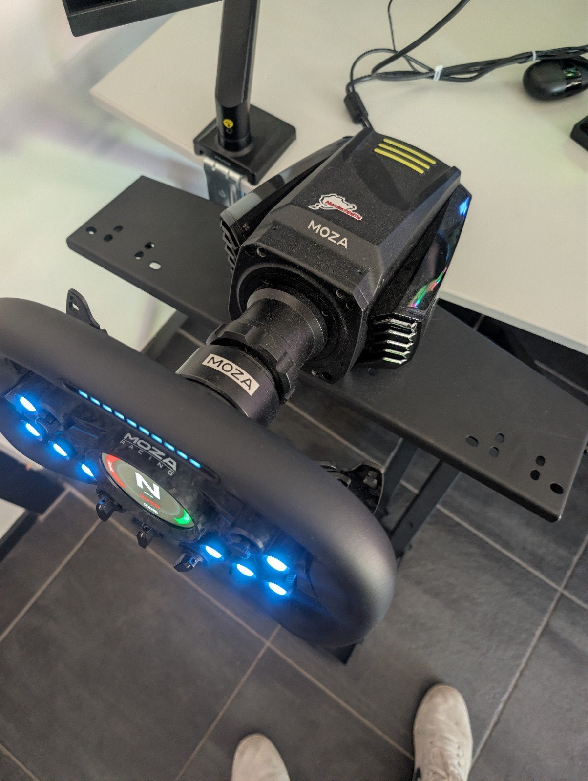 Moza r21 v2 + Moza vision GS, Enlèvement ou Envoi