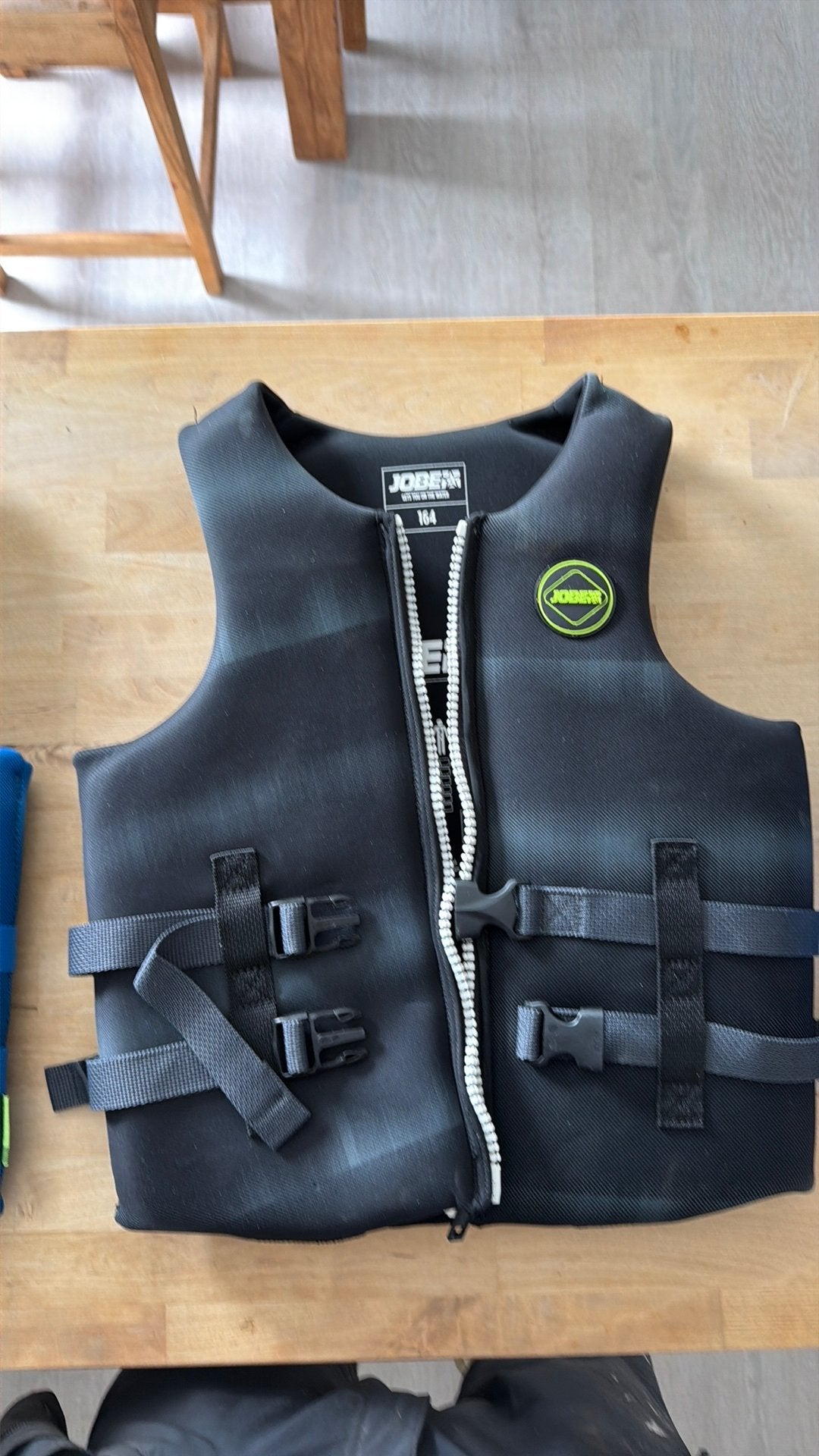Impactvest Jobe Junior, kitevest, wakeboardvest maat 164, Watersport en Boten, Ophalen, Zo goed als nieuw