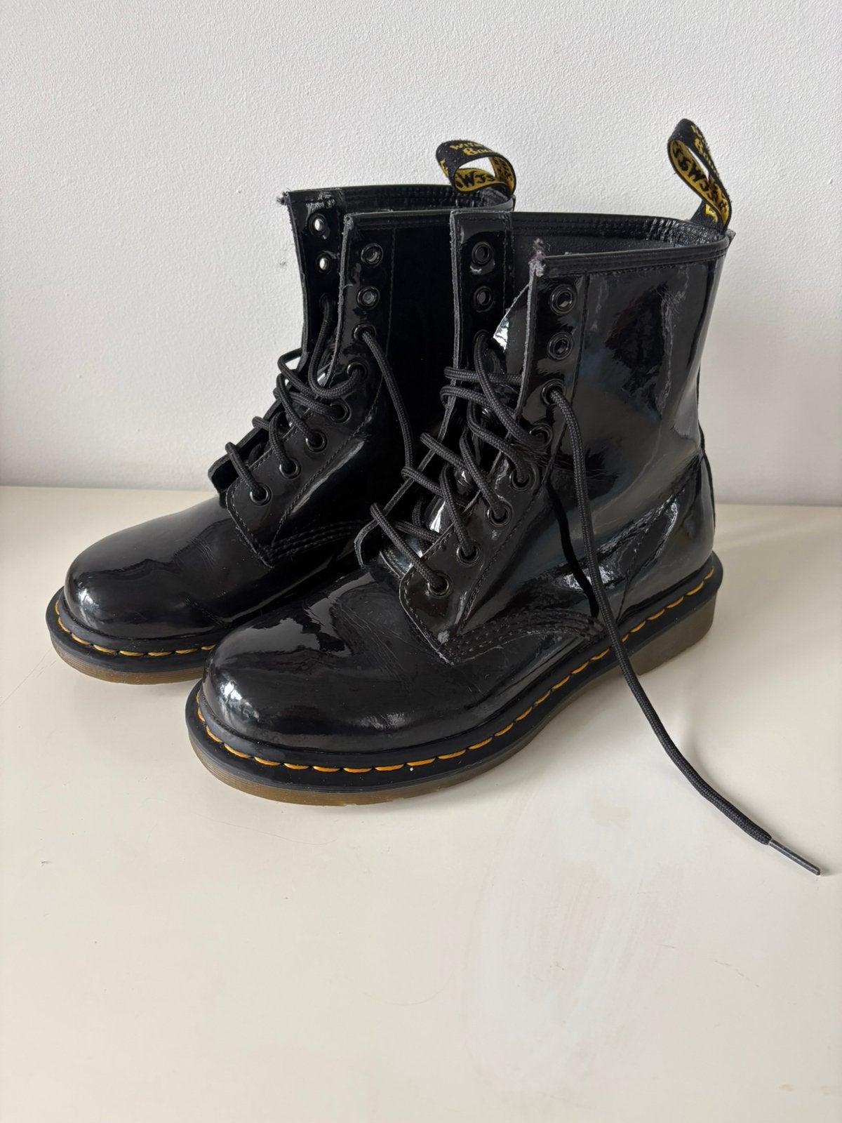 Dr. Martens maat 38, Ophalen, Meisje, Schoenen, Zo goed als nieuw