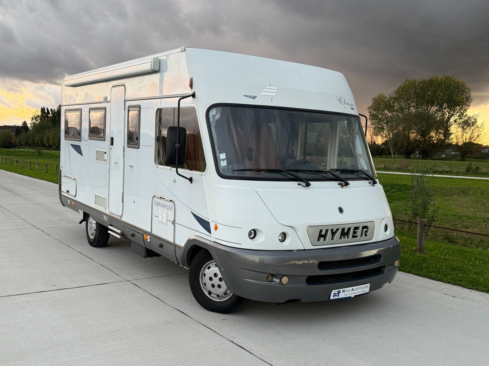 Hymer BC 595 Classic 2.8 JTD, Hefbed, U-Salon, 12M Garantie, Integraal, Bedrijf, Hymer, Handgeschakeld