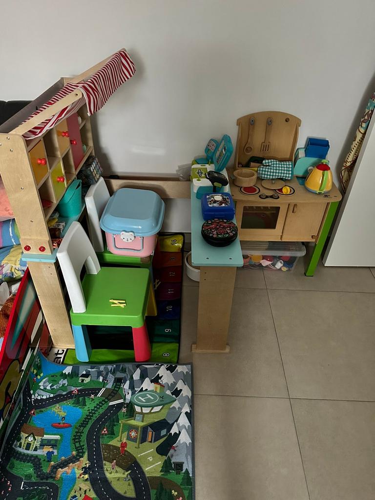 Kinder keuken, Ophalen, Zo goed als nieuw