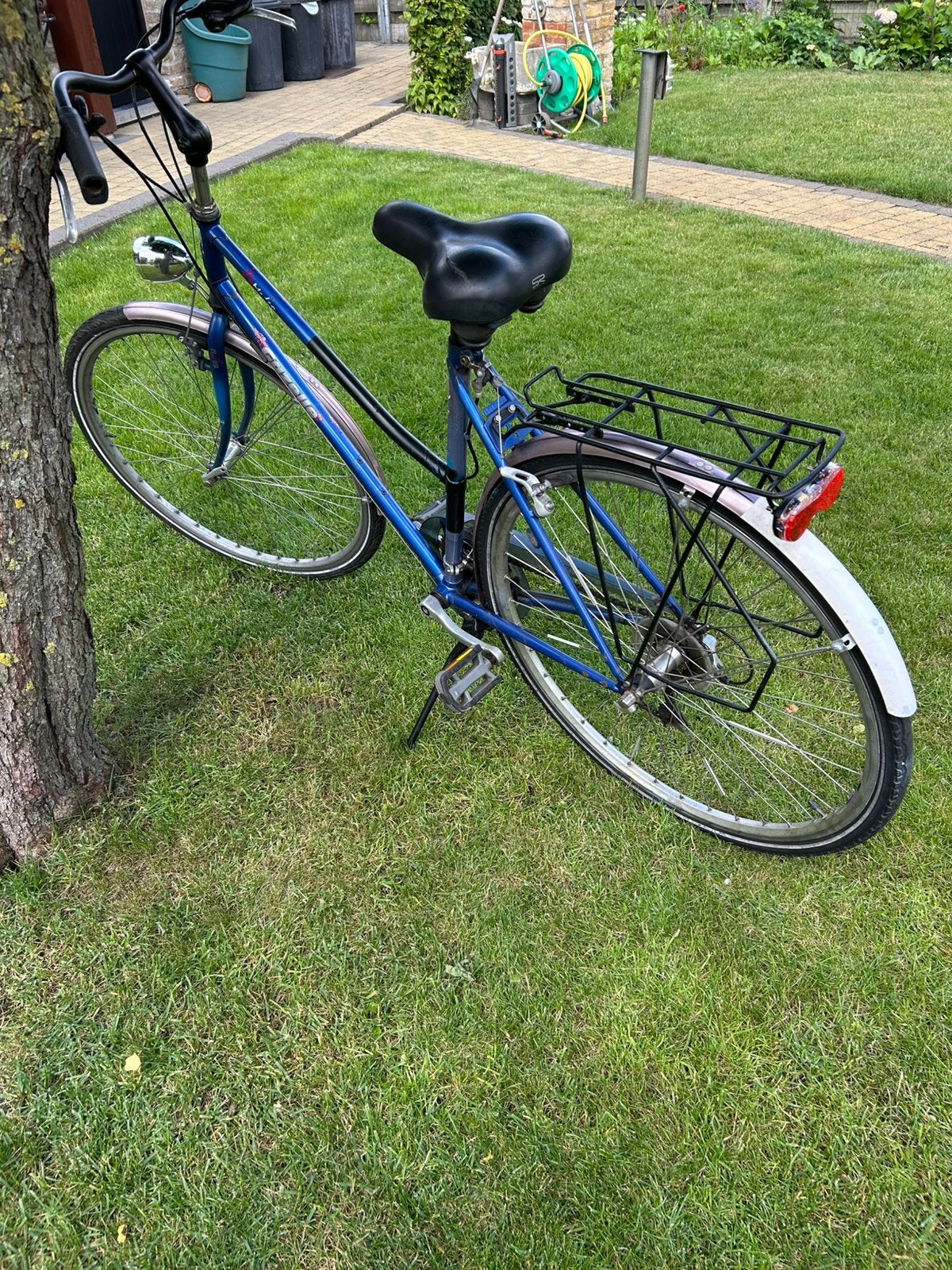 Dames fiets, Enlèvement, Utilisé