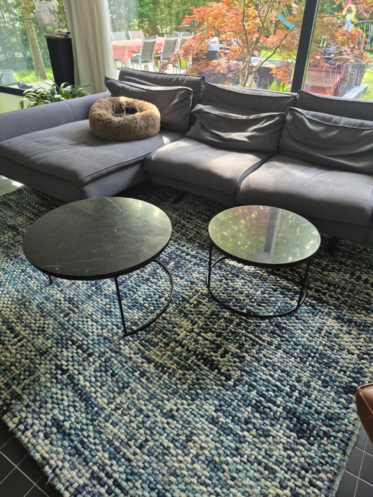 Tapis en laine aux belles nuances, Enlèvement, Bleu