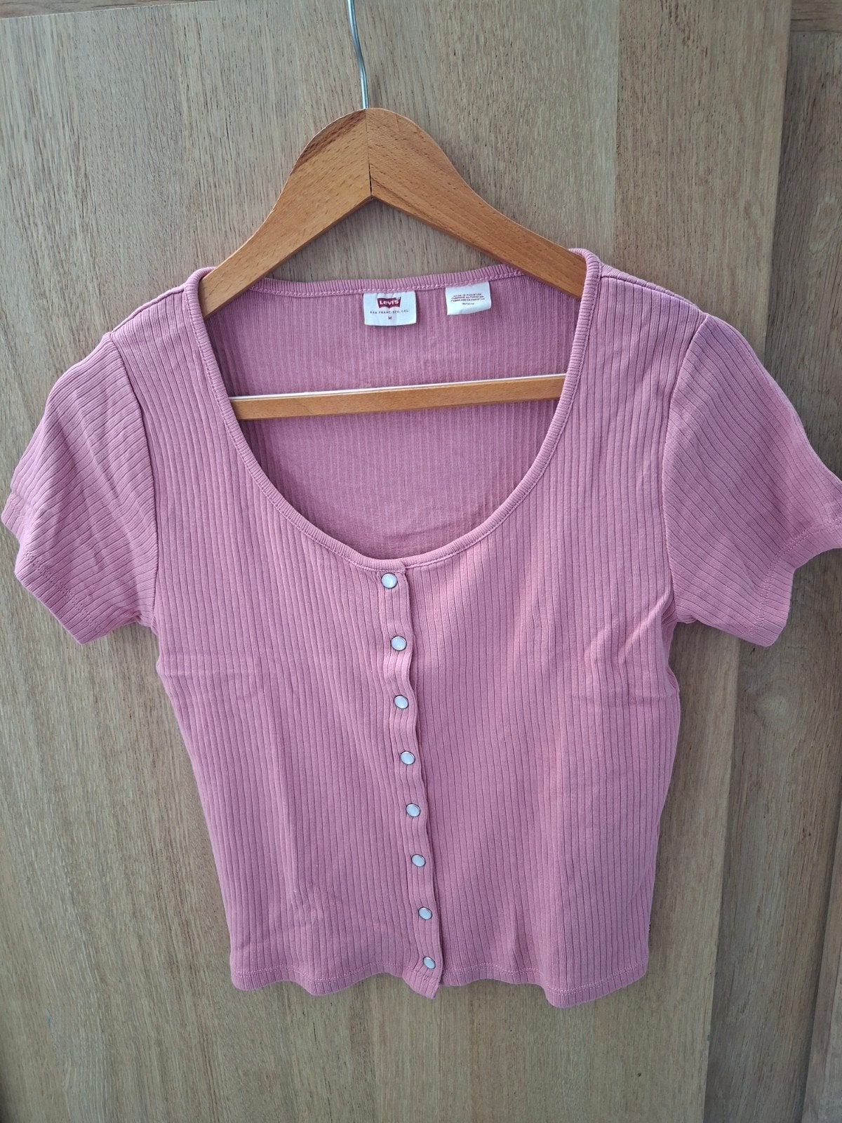 tshirt / top levis, Maat 38/40 (M), Ophalen of Verzenden, Zo goed als nieuw, Roze