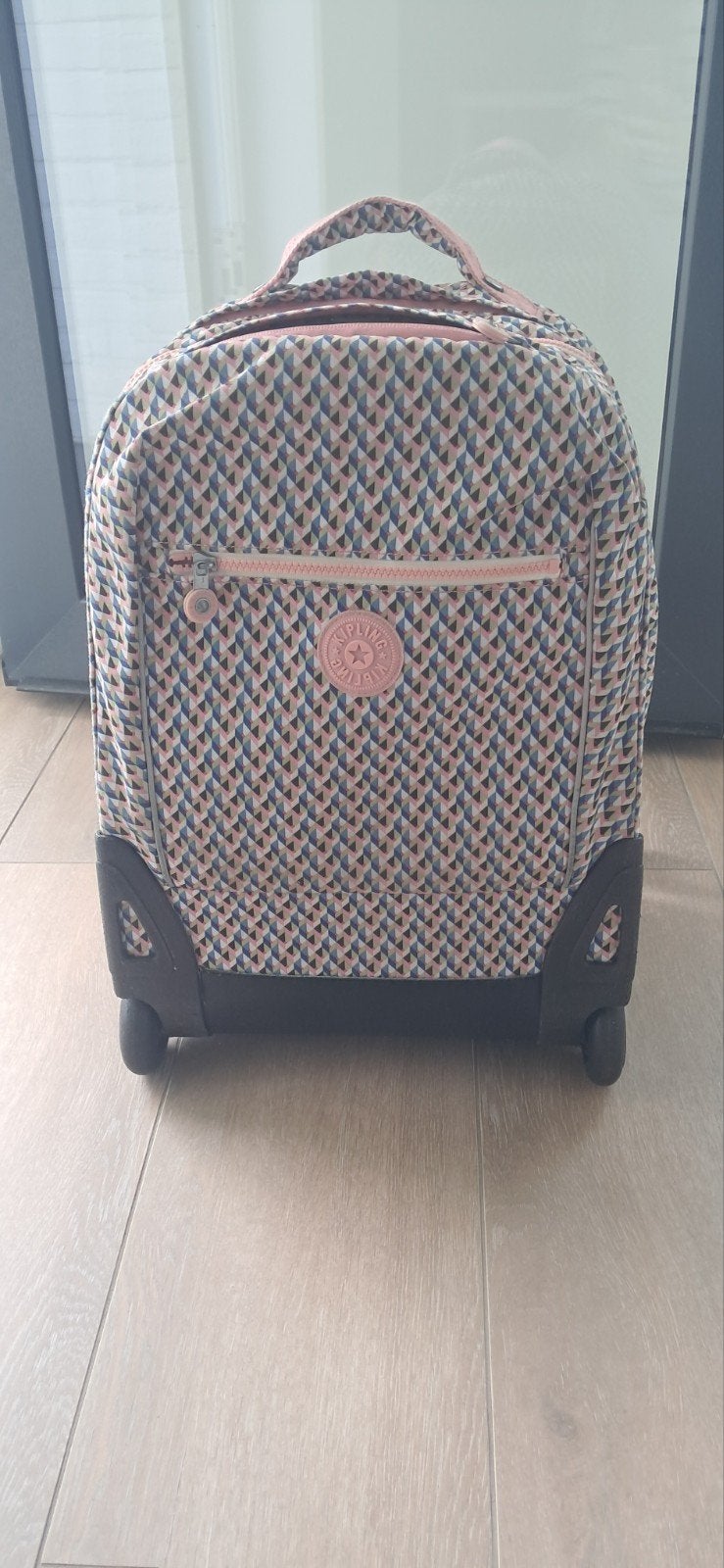 sac à dos sur roulettes Kipling, Bijoux, Sacs & Beauté, Valises, Enlèvement, Utilisé, Roulettes