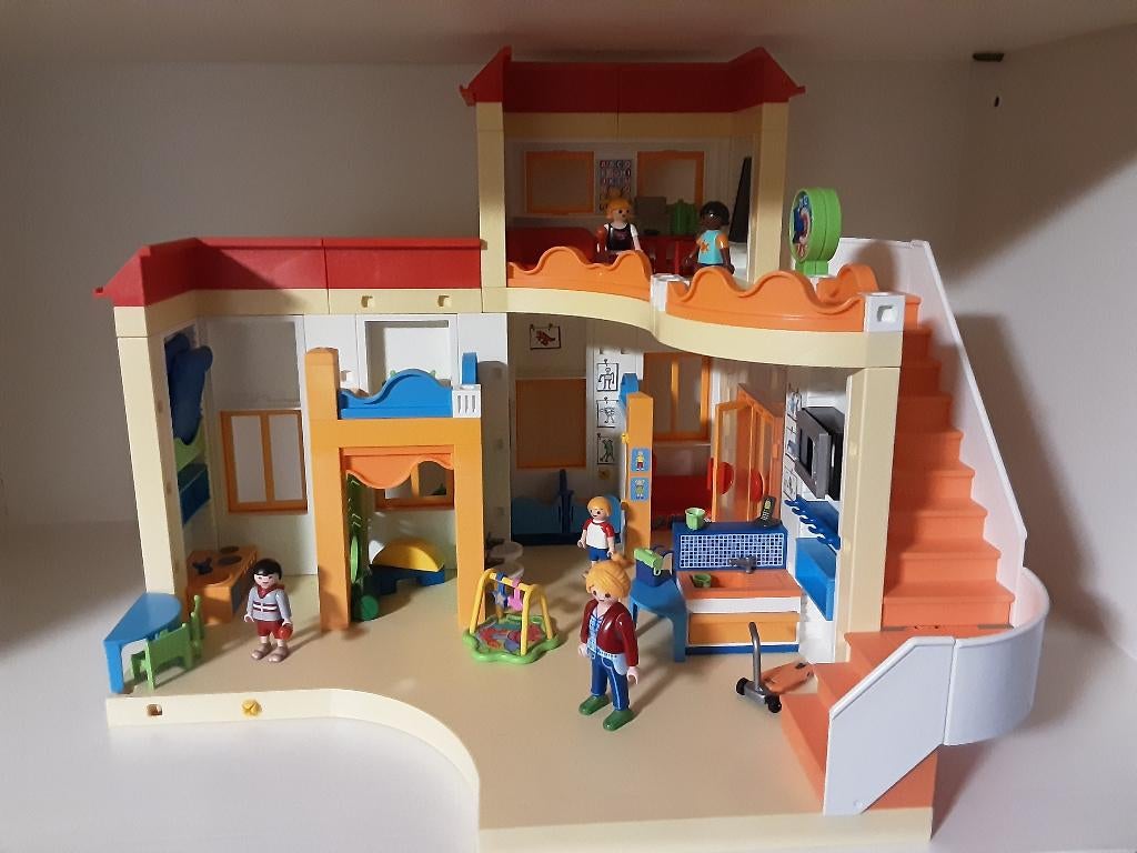 Playmobil kinderdagverblijf - als nieuw, Ophalen of Verzenden, Zo goed als nieuw, Complete set