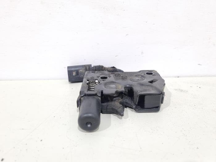 Slotmechaniek Motorkap van een Audi A3, Gebruikt, -, -, -