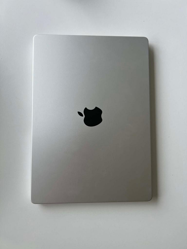Apple macbook pro M3 2023, Informatique & Logiciels, Apple Macbooks, Enlèvement ou Envoi, Comme neuf, MacBook