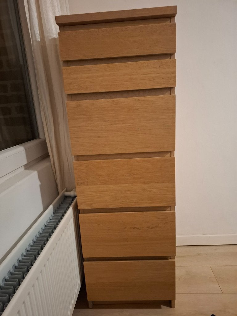 Hoge ladekast met 6 lades, spiegel en opbergvak – 2 stuks, Ophalen, Minder dan 50 cm, Gebruikt, 5 laden of meer