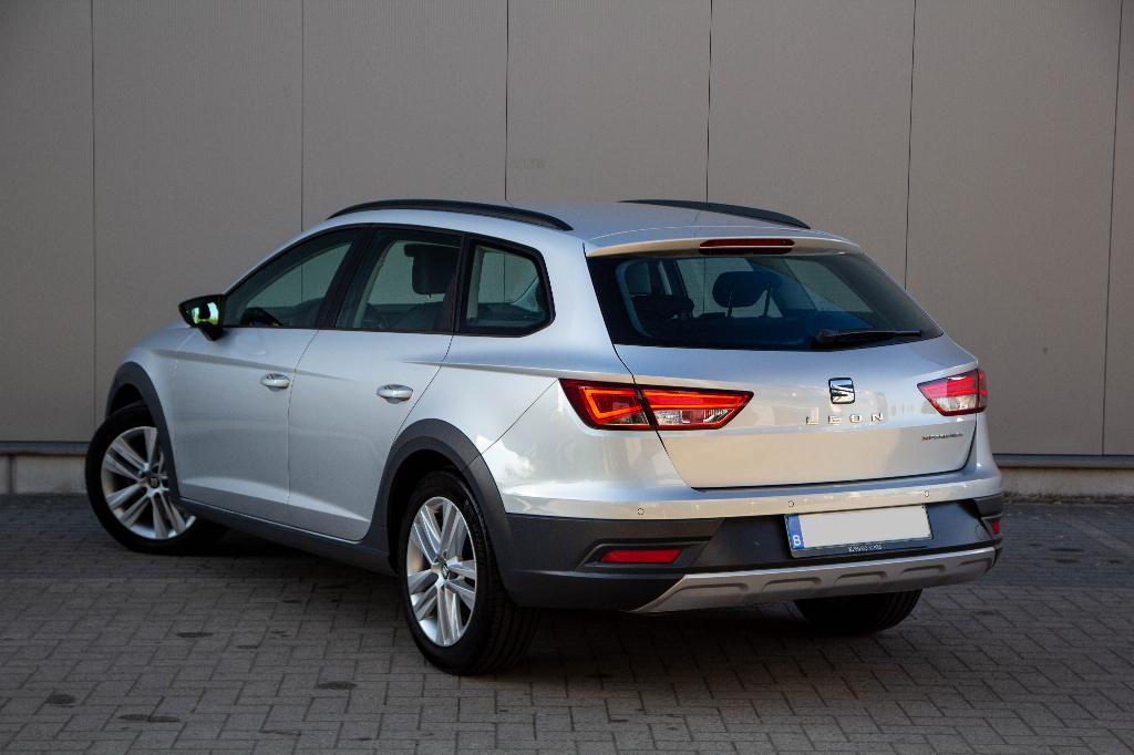 Seat Leon X-Perience 1.4 TSi / 127.000km / 2016, Autos, Seat, 1395 cm³, Argent ou Gris, Achat, Euro 6