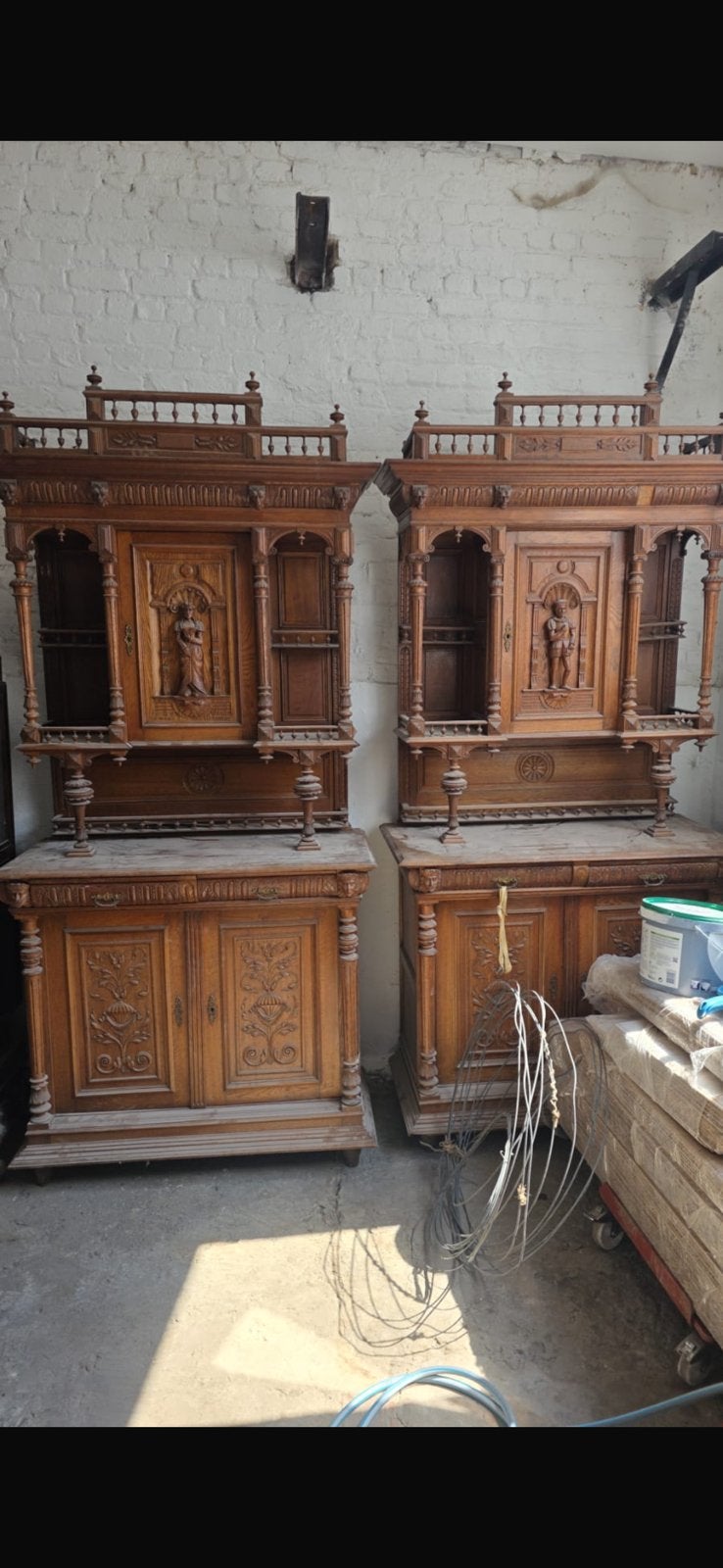 Magnifiques armoires/buffets anciens, Enlèvement