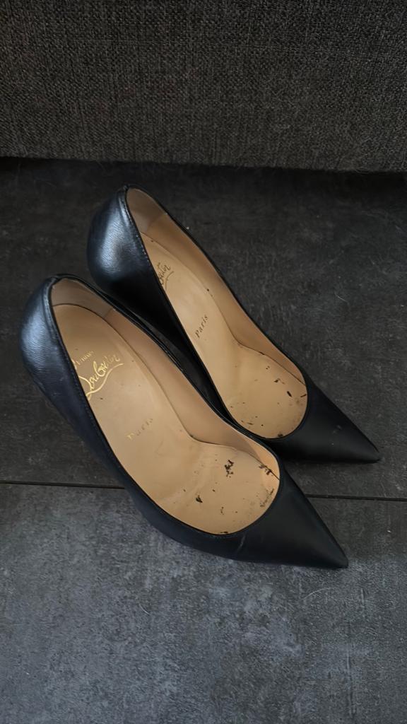 Louboutins zwart 37,5, Kleding | Dames, Schoenen, Ophalen, Zwart