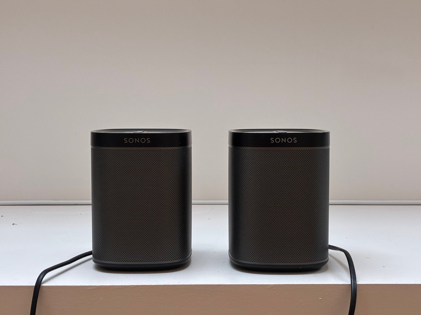 Sonos play 1 grijs (set van 2), TV, Hi-fi & Vidéo, Sorento, Kit d'enceintes, Comme neuf, Enlèvement