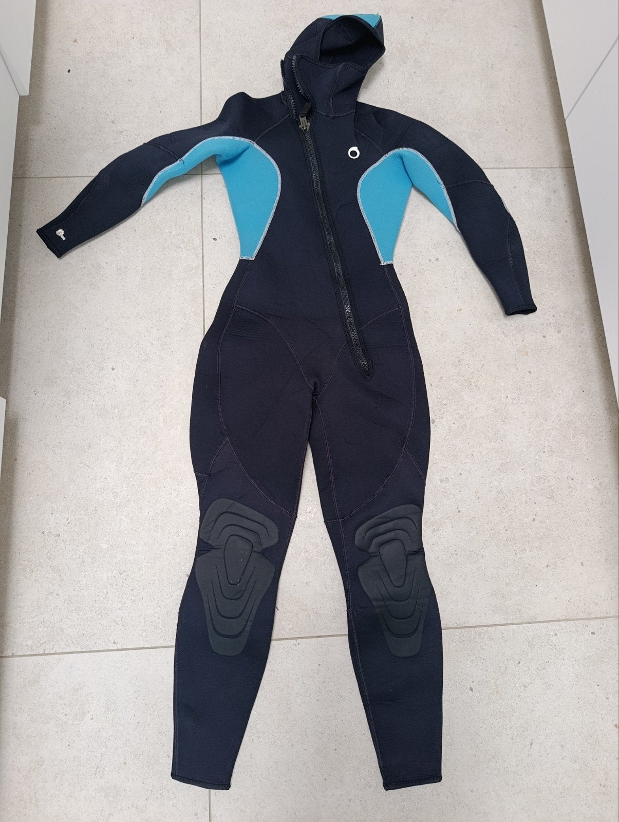 Wetsuit 5 mm dames maat S, Watersport en Boten, Ophalen of Verzenden, Zo goed als nieuw
