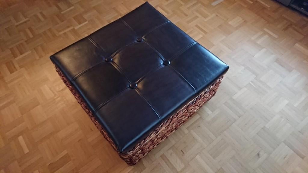 Pouf de rangement, Ophalen, Gebruikt, Vierkant, Riet of Rotan