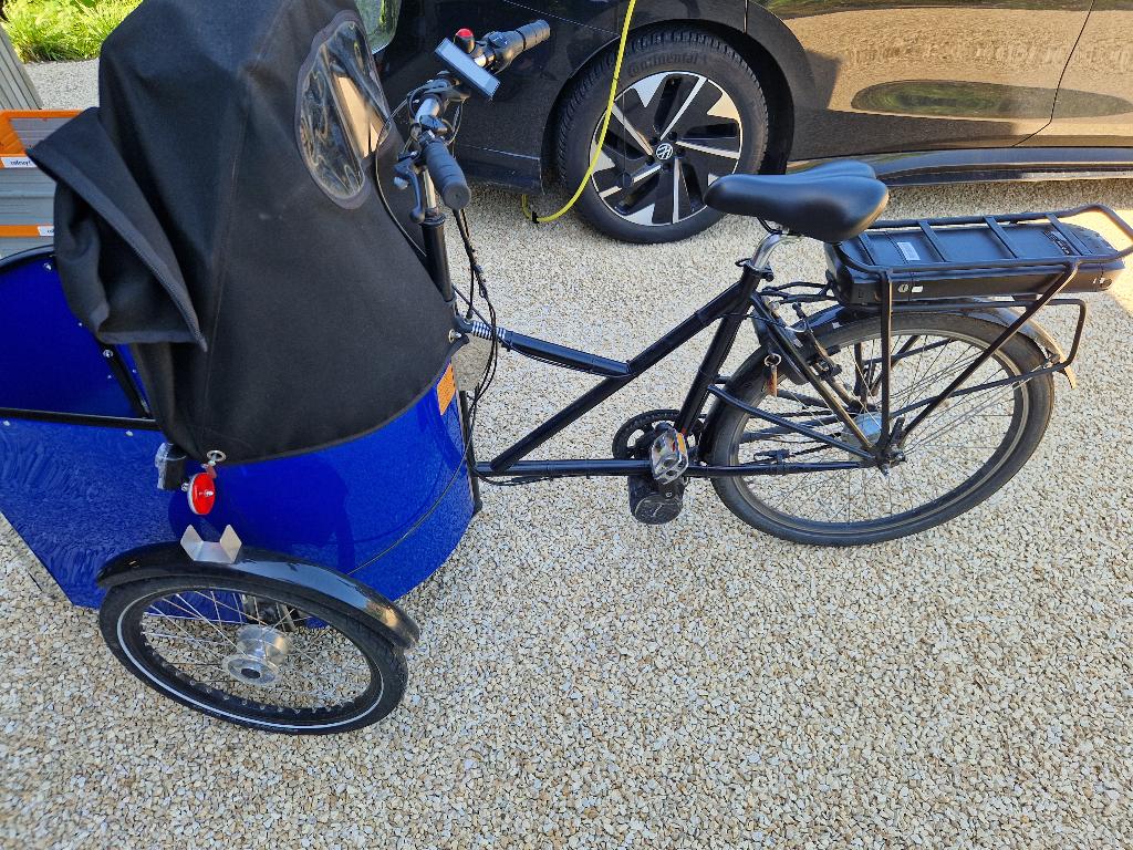 Elektrische bakfiets, Fietsen en Brommers, Gebruikt, Velgrem, Huif, 2 kinderen