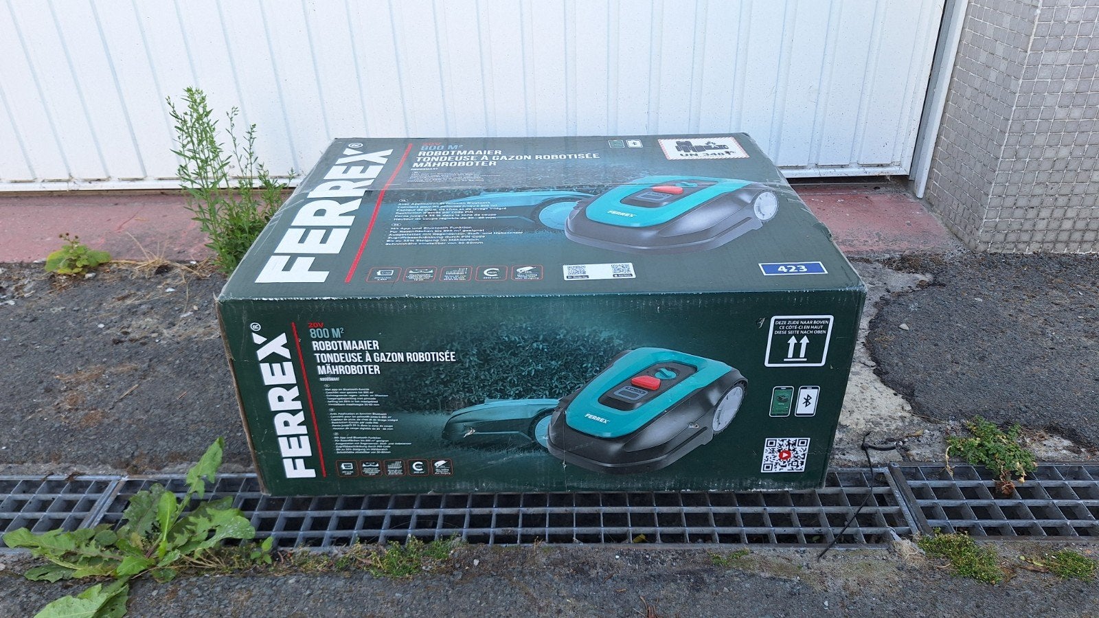 robot tondeuse Ferrex 800 neuf, Jardin & Terrasse, Enlèvement
