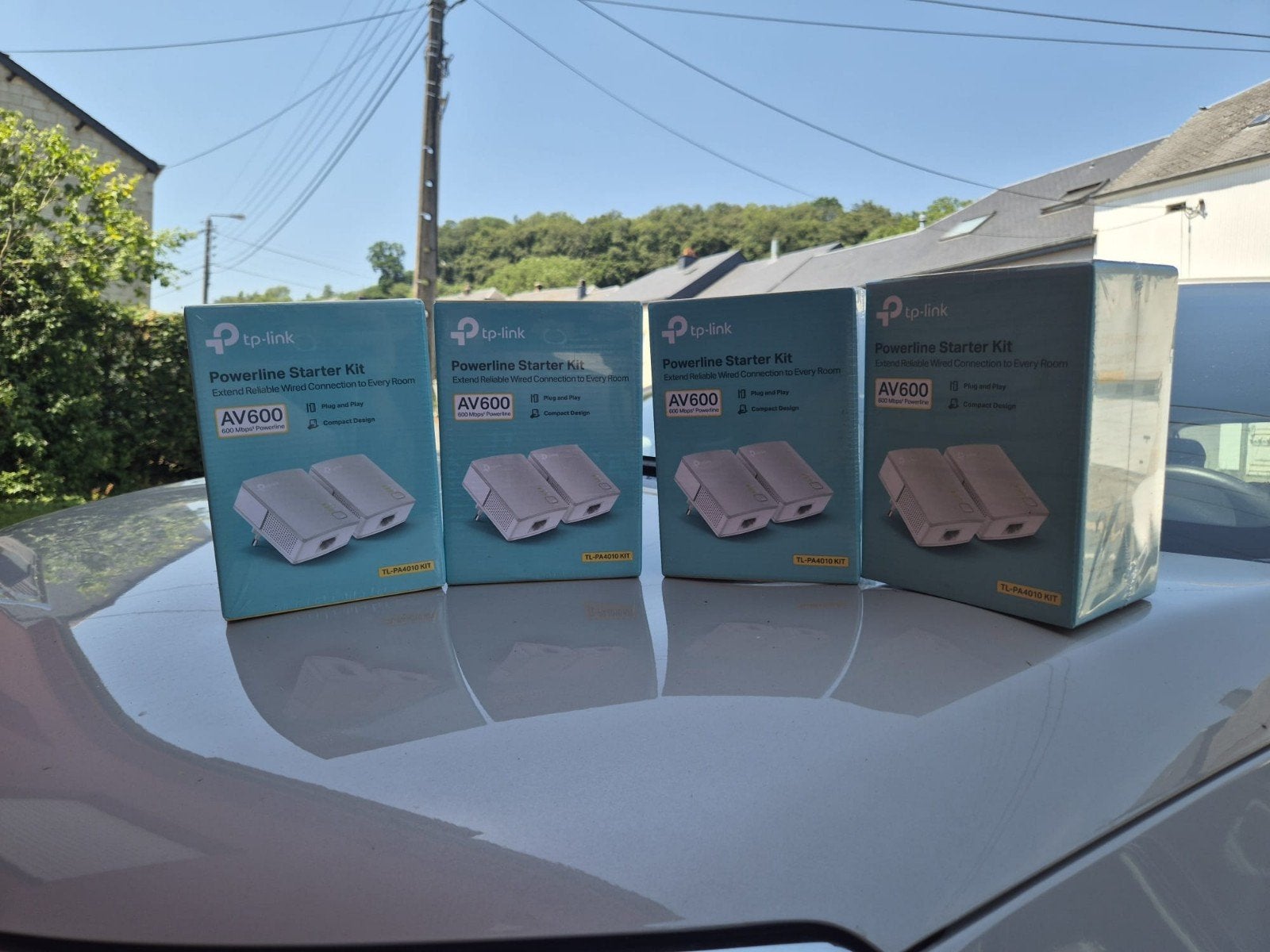 À vendre : TP-Link Kit CPL 600 Mbps (TL-PA4010 KIT)
​, Enlèvement
