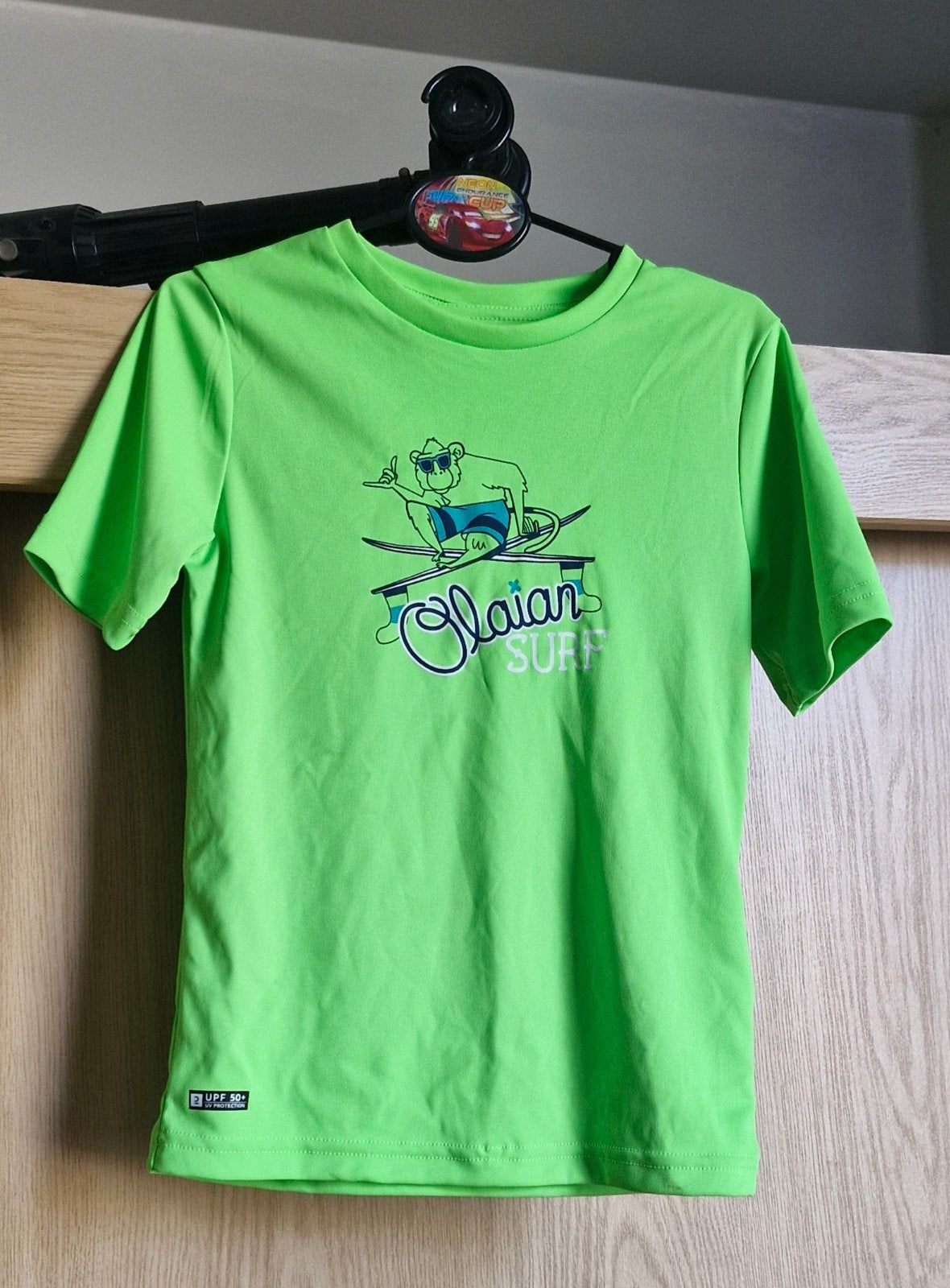 UV werend zwemshirt decathlon kids, Kinderen en Baby's, Kinderkleding | Kinder-zwemkleding, UV-zwemkleding, Jongen of Meisje, Nieuw