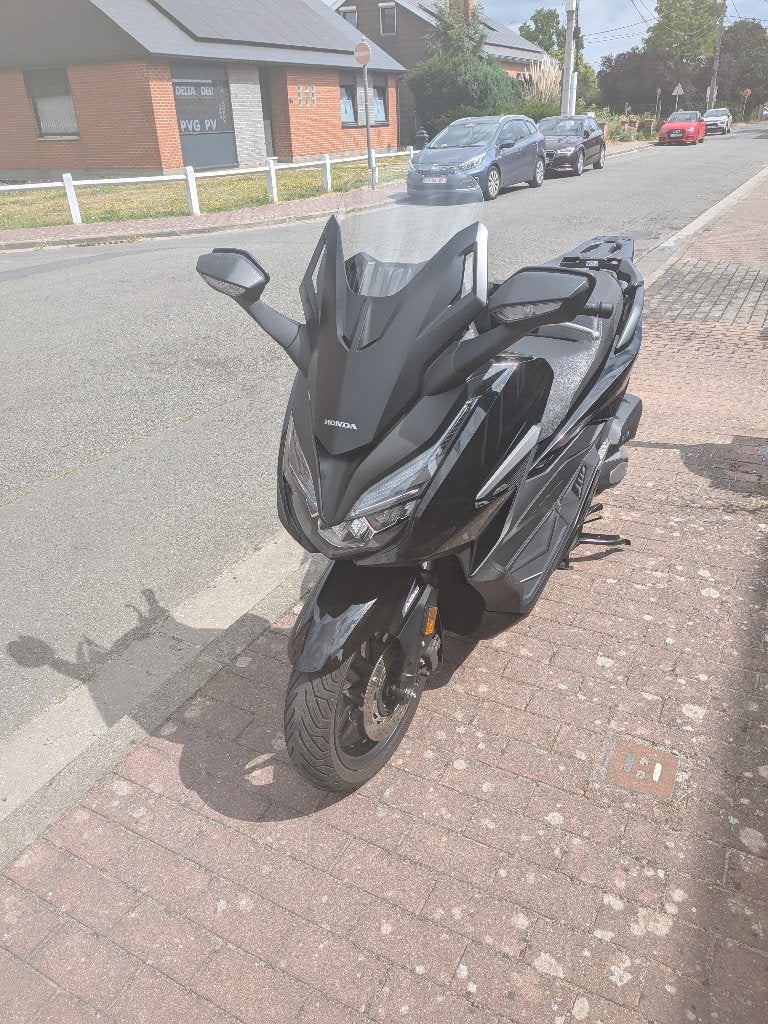 Scooter Honda forza 125, Motos, Motos | Honda, Particulier, Scooter, jusqu'à 11 kW, ABS, Éclairage LED, Neuf, Enlèvement