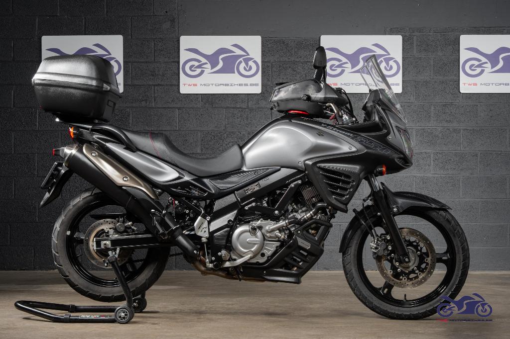 Suzuki V-strom 650 - 11.717 km, Motoren, Motoren | Suzuki, 2 cilinders, Occasion, Motorrijbewijs A, Bedrijf