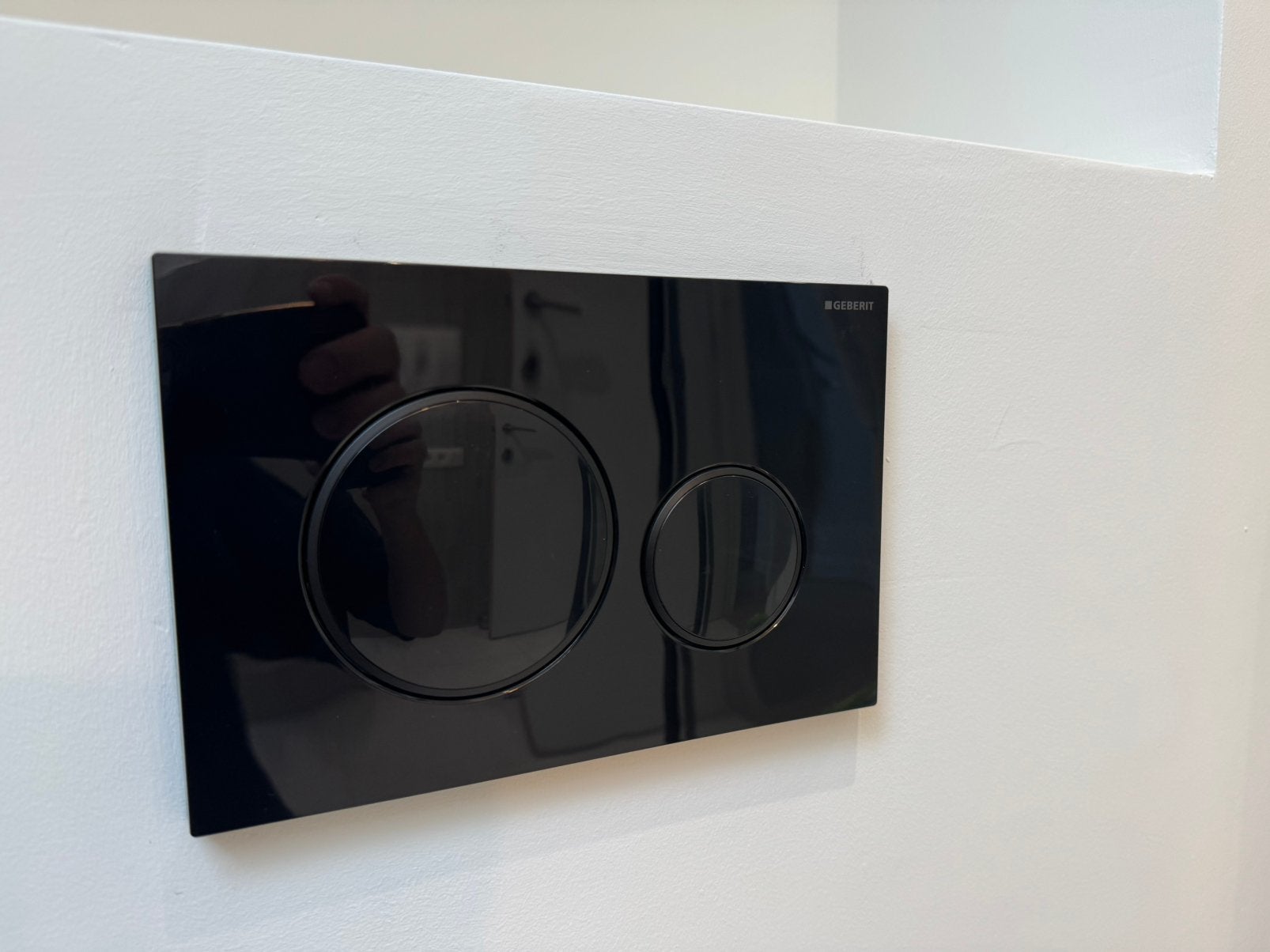 Plaque de commande Geberit Sigma20 – Noir brillant, Bricolage & Construction, Sanitaire, Enlèvement, Comme neuf, Toilettes