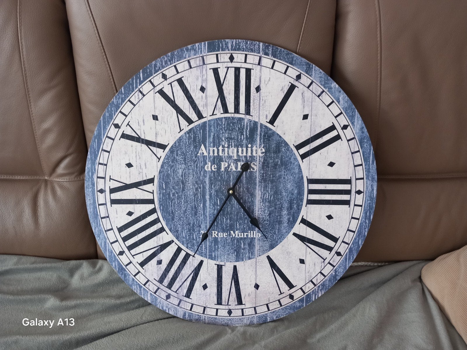 horloge murale bleue  Diamètre 60cm . Bon état!, Maison & Meubles, Enlèvement, Comme neuf, Horloge murale