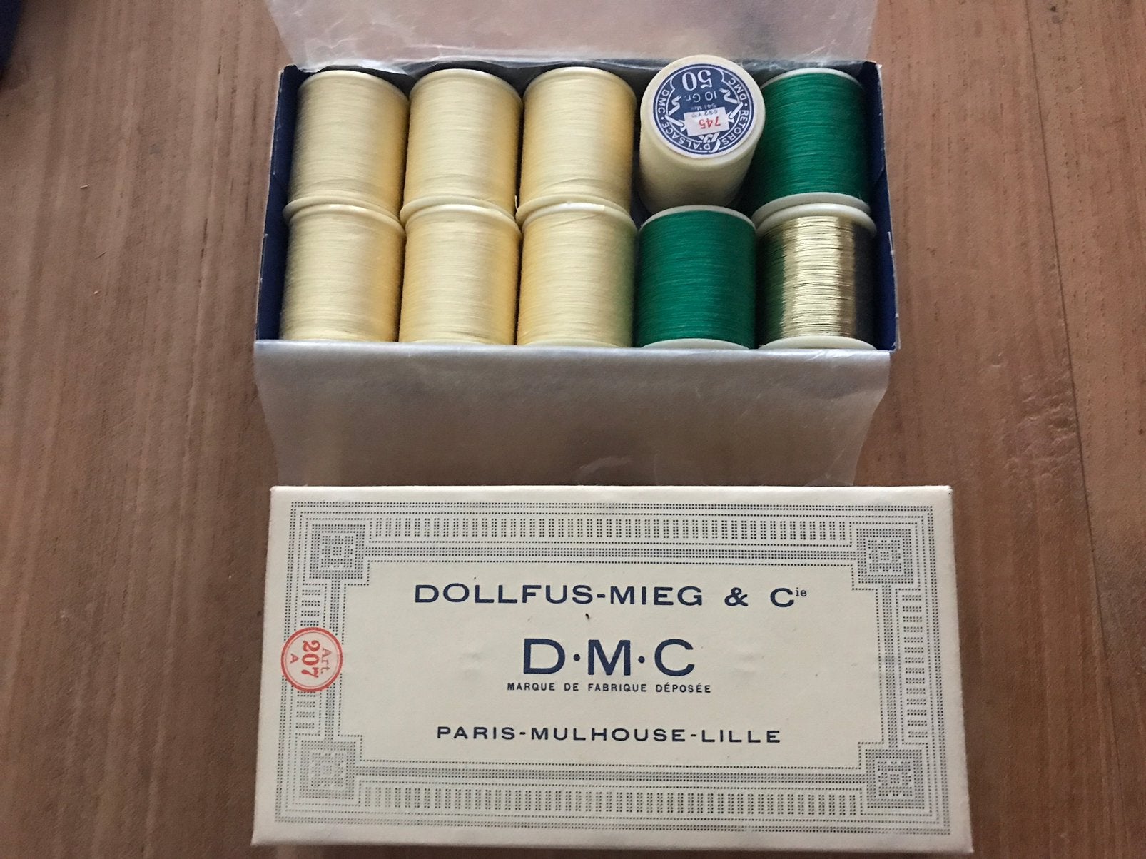 Doosje met 10 stuks DMC retors garen, Ophalen of Verzenden, Zo goed als nieuw