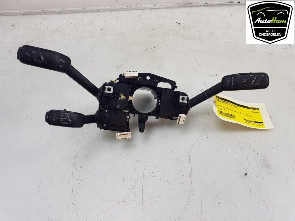 COMBISCHAKELAAR STUUR Skoda Octavia Combi (5EAC), Gebruikt, Skoda