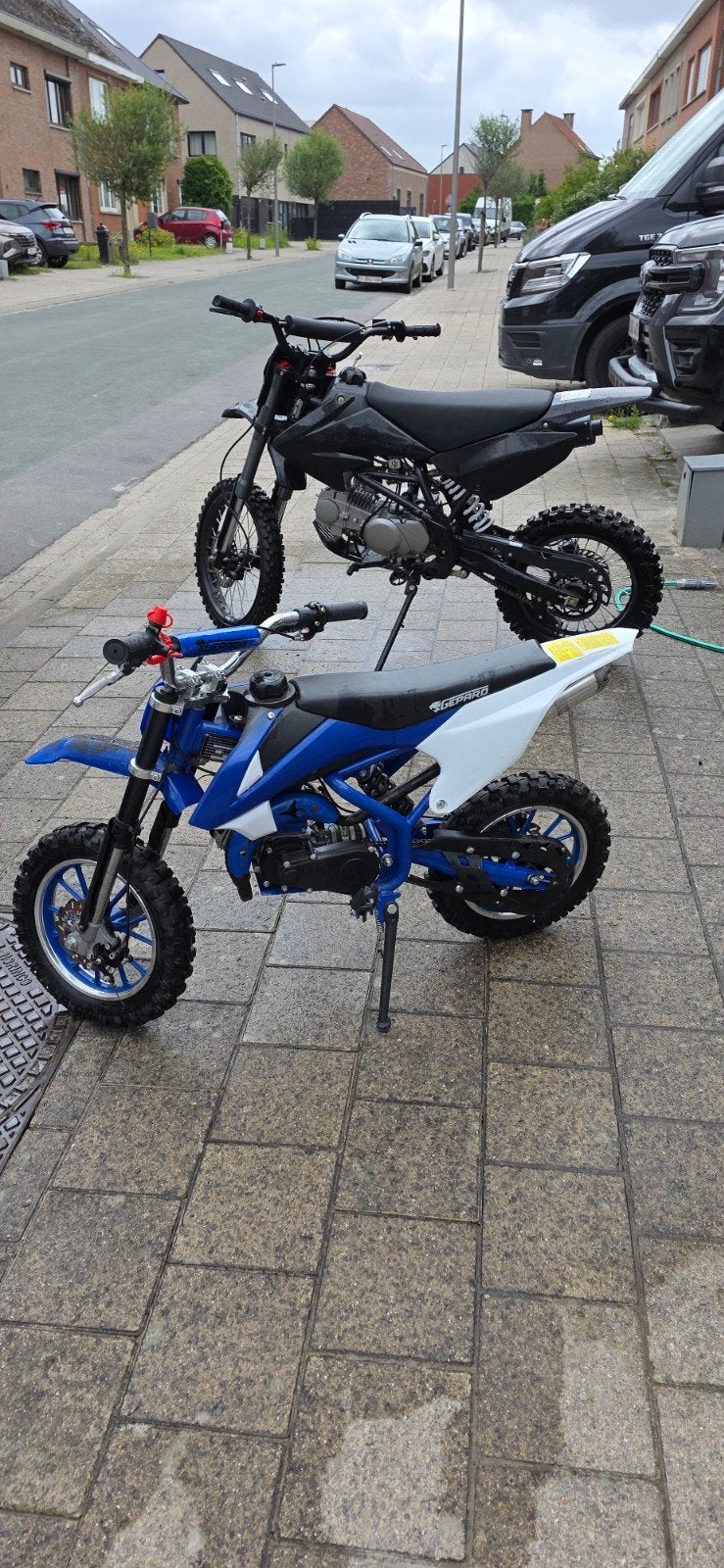 2 cross à vendre., Ophalen