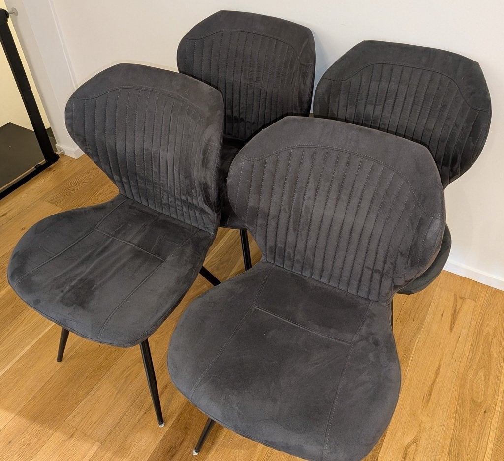 4 chaises "cuir suédé" 45€, Maison & Meubles, Chaises, Gris, Enlèvement, Utilisé, Cuir
