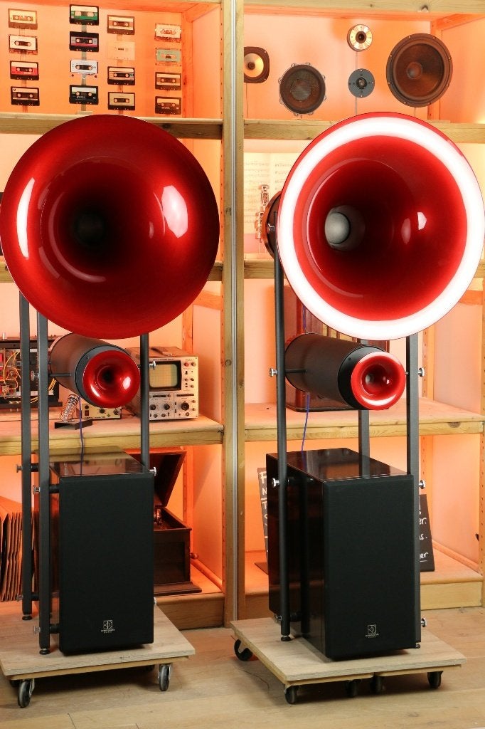 Avantgarde Duo TRADE.INRUIL OK. Kom langs voor een sessie!, Enlèvement ou Envoi, Comme neuf, Subwoofer
