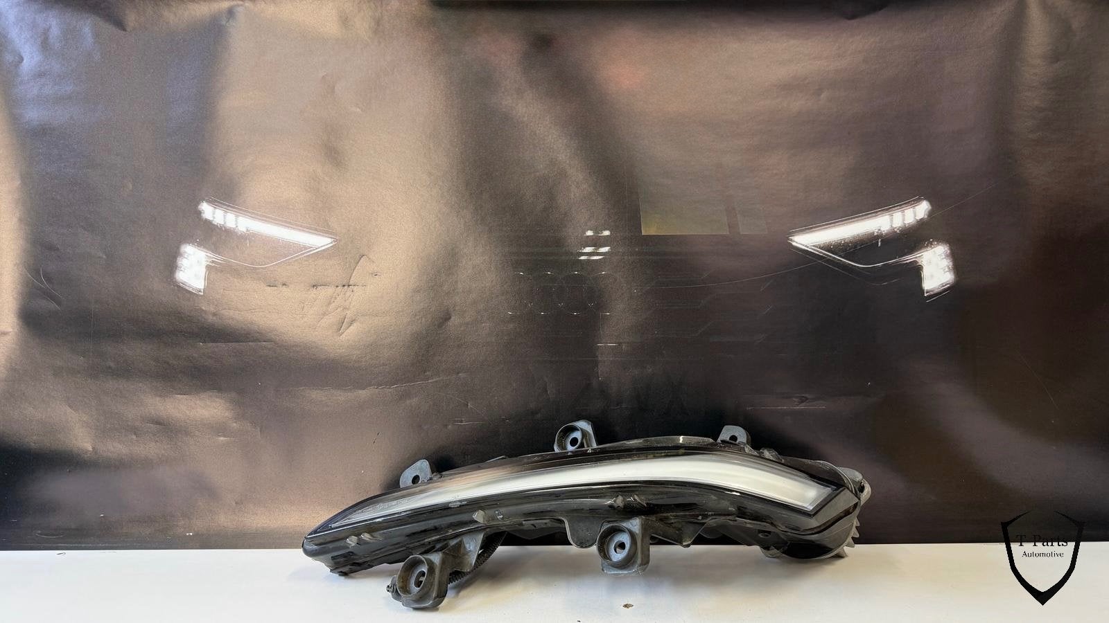 Feu de jour LED, phare droit, Peugeot 208 9824241180, Taurusavenue 1
2132 LS  Hoofddorp, NL, Contact.group@renault.com, Stellantis N.V.