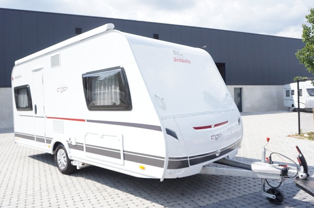 Prachtige 4pers.Dethleffs met mover, airco, dakluifel, rondz, Caravans en Kamperen, Caravans, Bedrijf, tot en met 4, Rondzit, Dethleffs