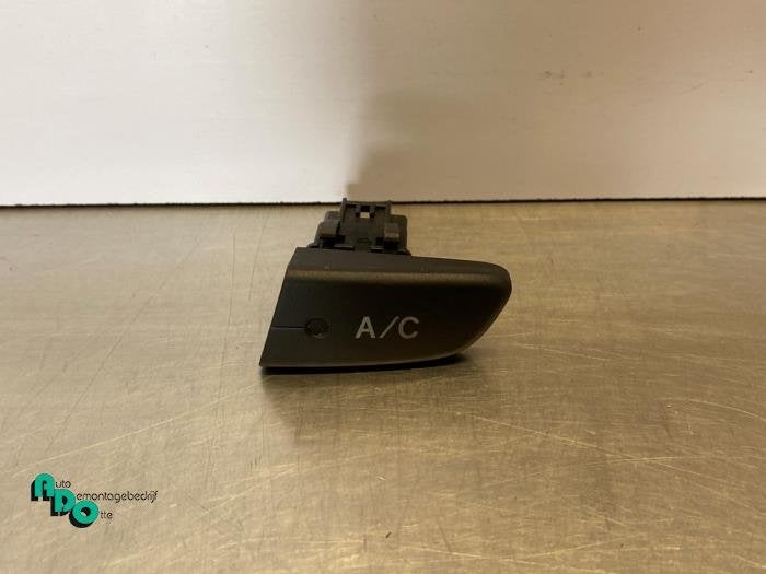 Commutateur clim d'un Citroen C1 (C1 08-), -, 3 mois de garantie, Utilisé, -