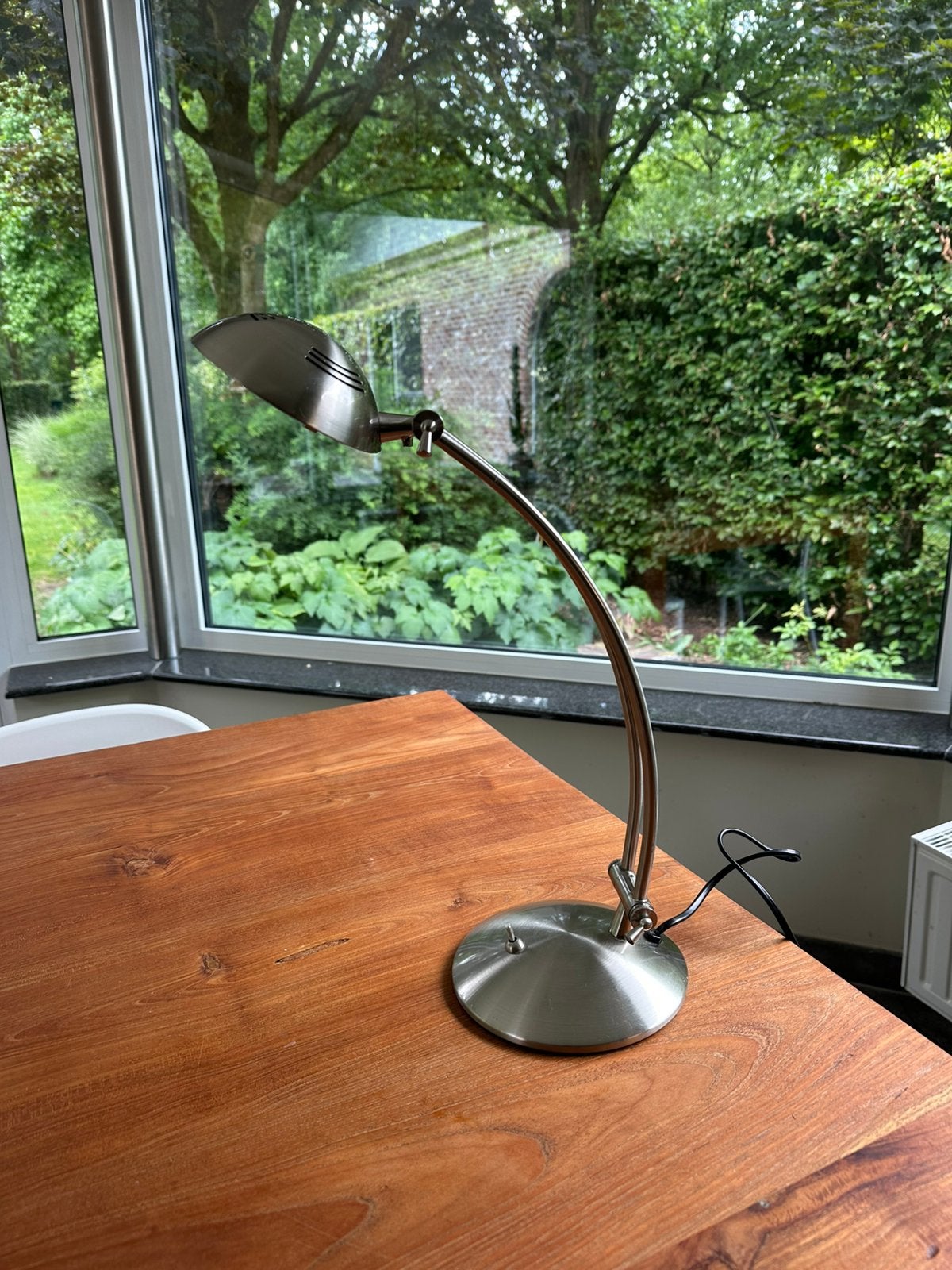 Bureaulamp in geborsteld staal, Ophalen, Zo goed als nieuw