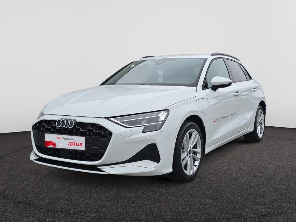 Audi A3 Sportback PHEV A3 Sportback PHEV 40 TFSI e Advanced, Auto's, Audi, Automaat, Wit, Hybride Elektrisch/Benzine, https://public.car-pass.be/vhr/0fb85fd7-eca6-411e-8f78-2f2713e2cc81