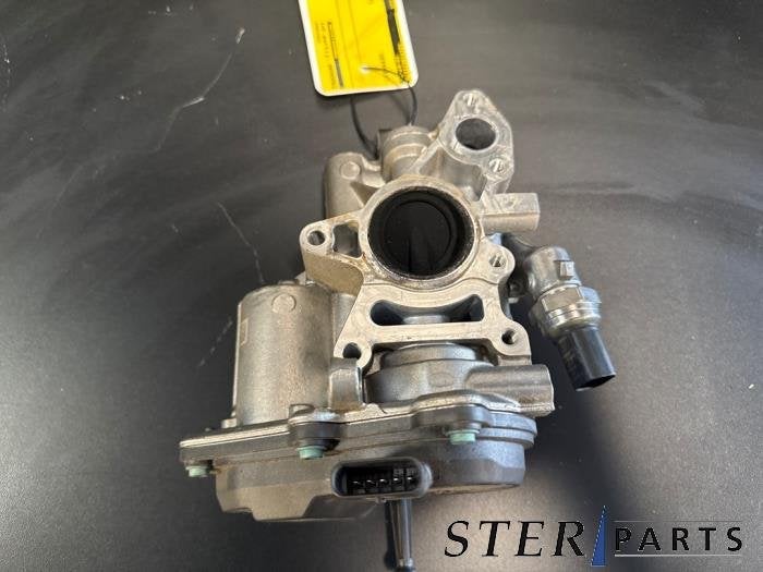 Valve RGE d'un Mercedes E-Klasse, Autos : Pièces & Accessoires, Systèmes d'échappement, 3 mois de garantie, Utilisé, -, -