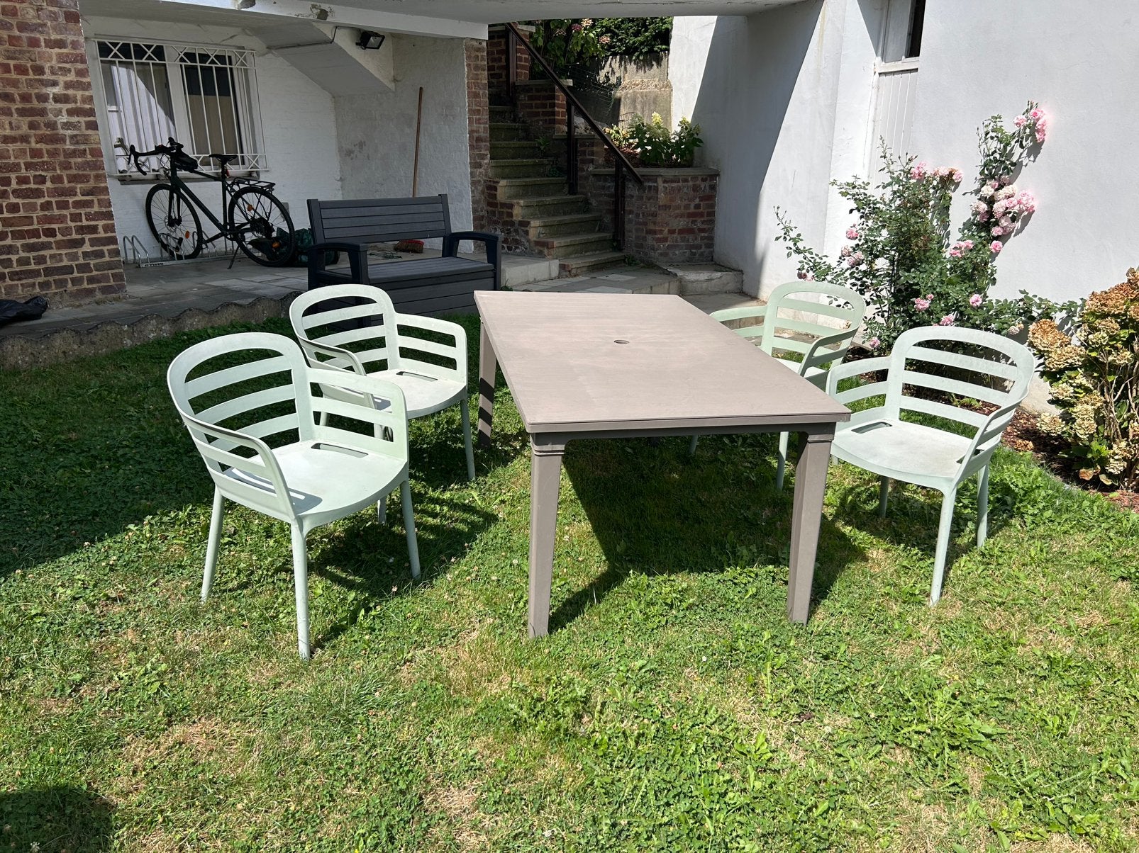 Table de jardin avec chaises, Jardin & Terrasse, Chaise, Utilisé, Sets de jardin, Enlèvement