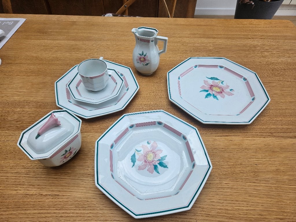 Service en porcelaine, Enlèvement, Comme neuf, Porcelaine, Service complet