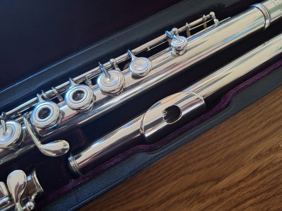 Yamaha YFL 61 dwarsfluit, Muziek en Instrumenten, Blaasinstrumenten | Dwarsfluiten en Piccolo's, Dwarsfluit, Ophalen of Verzenden