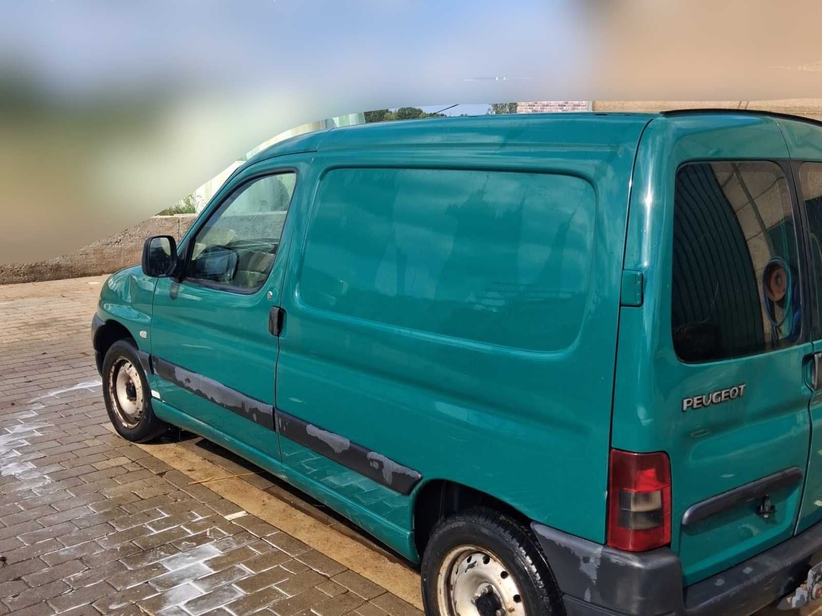 Camion léger Peugeot Partner 1.9 Diesel - 175 598 km - barr, Autos, Achat, Entreprise, Boîte manuelle, Diesel