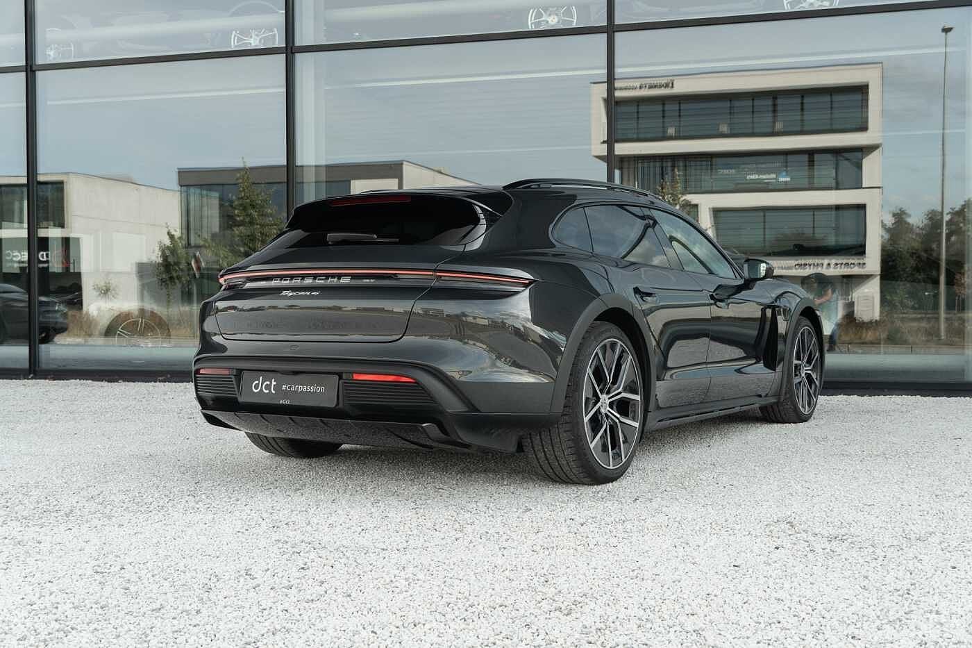 Porsche Taycan Cross Turismo 4 Pano SportChrono VentilSeats, Autos, Porsche, Cuir, Achat, Entreprise, Noir