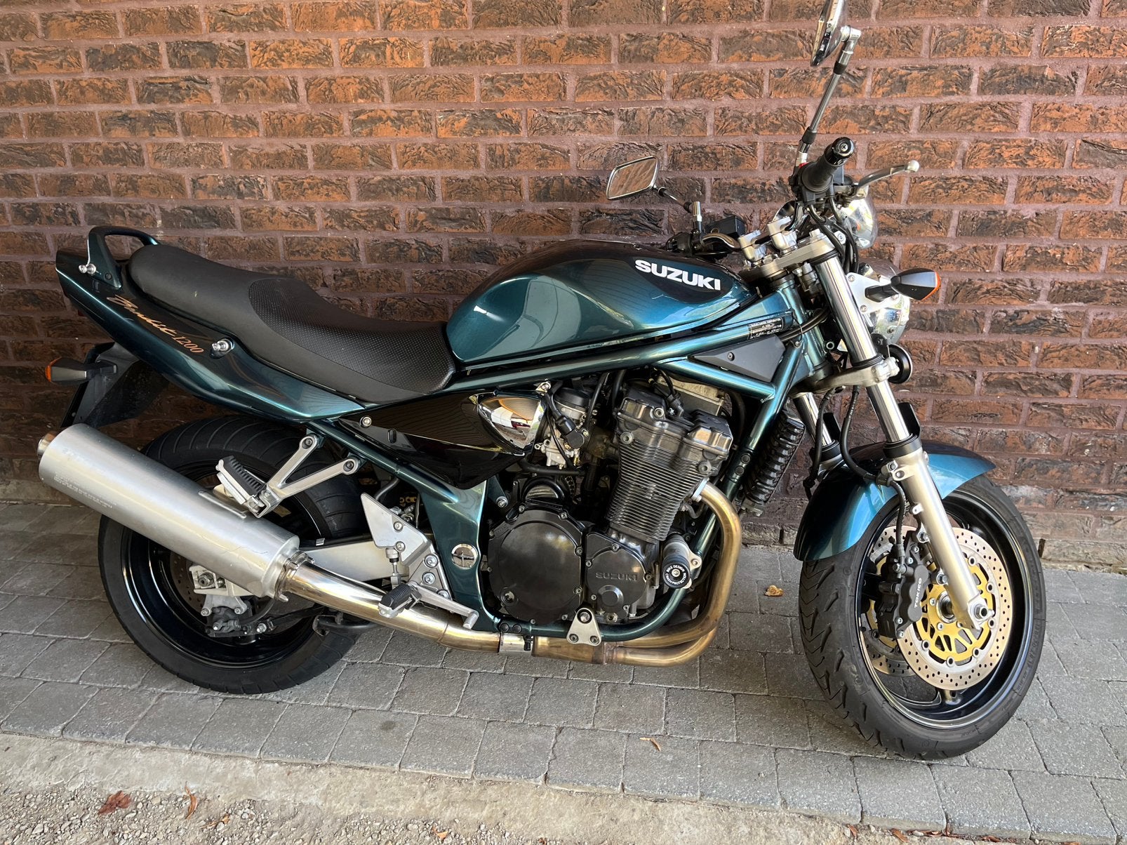 Suzuki GSF1200 Bandit, Motoren, Particulier