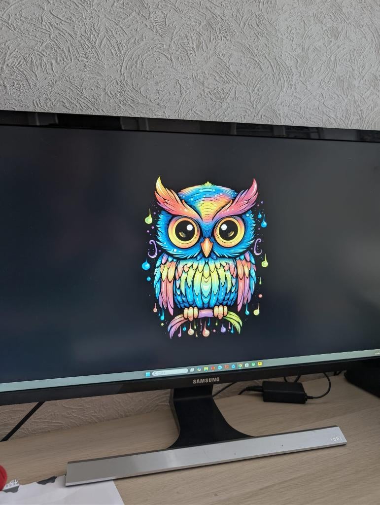 Moniteur Samsung 4K, Gaming, Moins de 1 ms, Connexion casque, VA