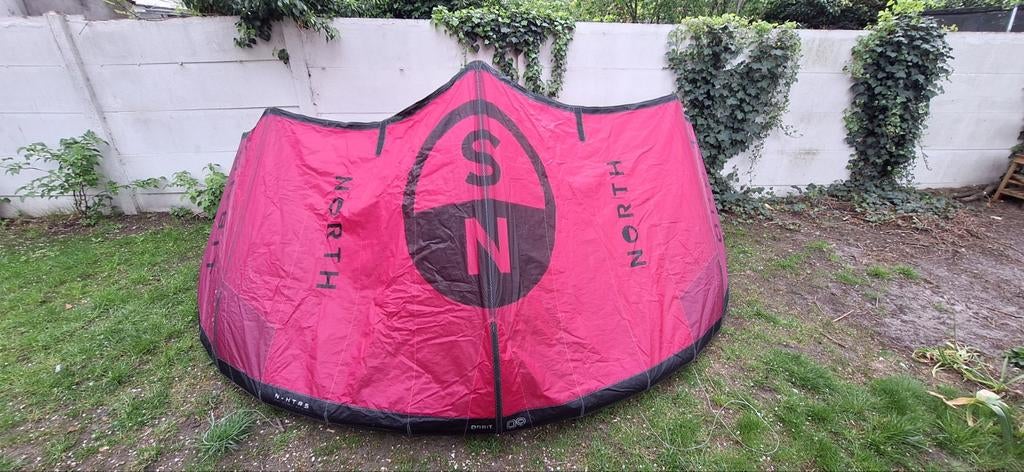 North Orbit 9m 2024, Sports nautiques & Bateaux, Kitesurf, Utilisé, Kite, 9 m², Enlèvement