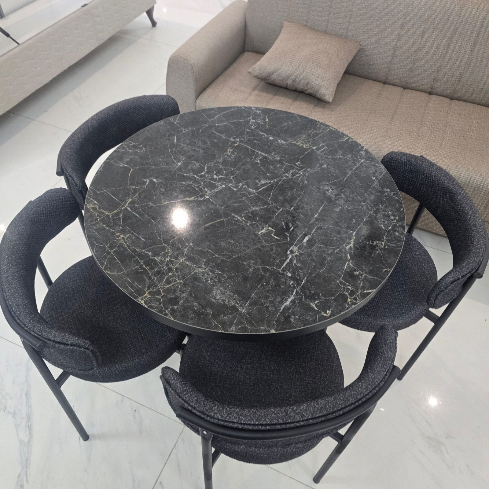 Round coffee table with 4chairs, Minder dan 50 cm, Verzenden, Rond, Minder dan 50 cm