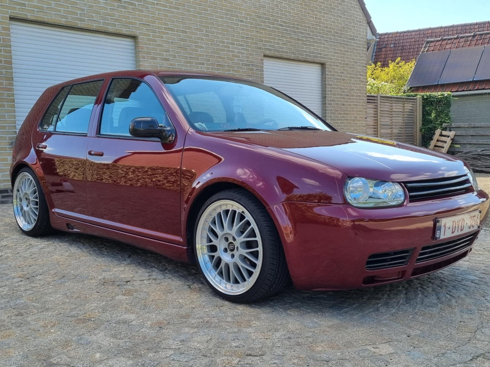 Réglage de la Volkswagen Golf 4, Autos, Rouge, Cuir et Alcantara, Achat, Boîte manuelle