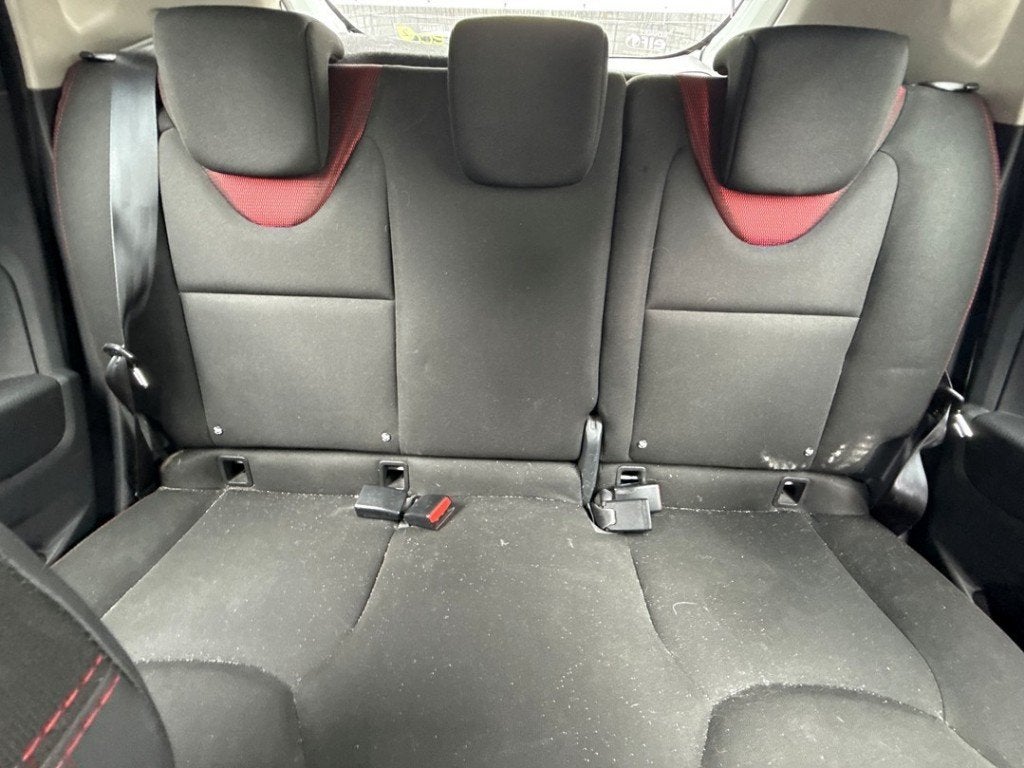 BANQUETTE ARRIÈRE Renault Clio IV (5R) (01-2012/08-2021), Autos : Pièces & Accessoires, Renault, Utilisé, Peter-Huppertz-Straße 5
51063  Köln, DE