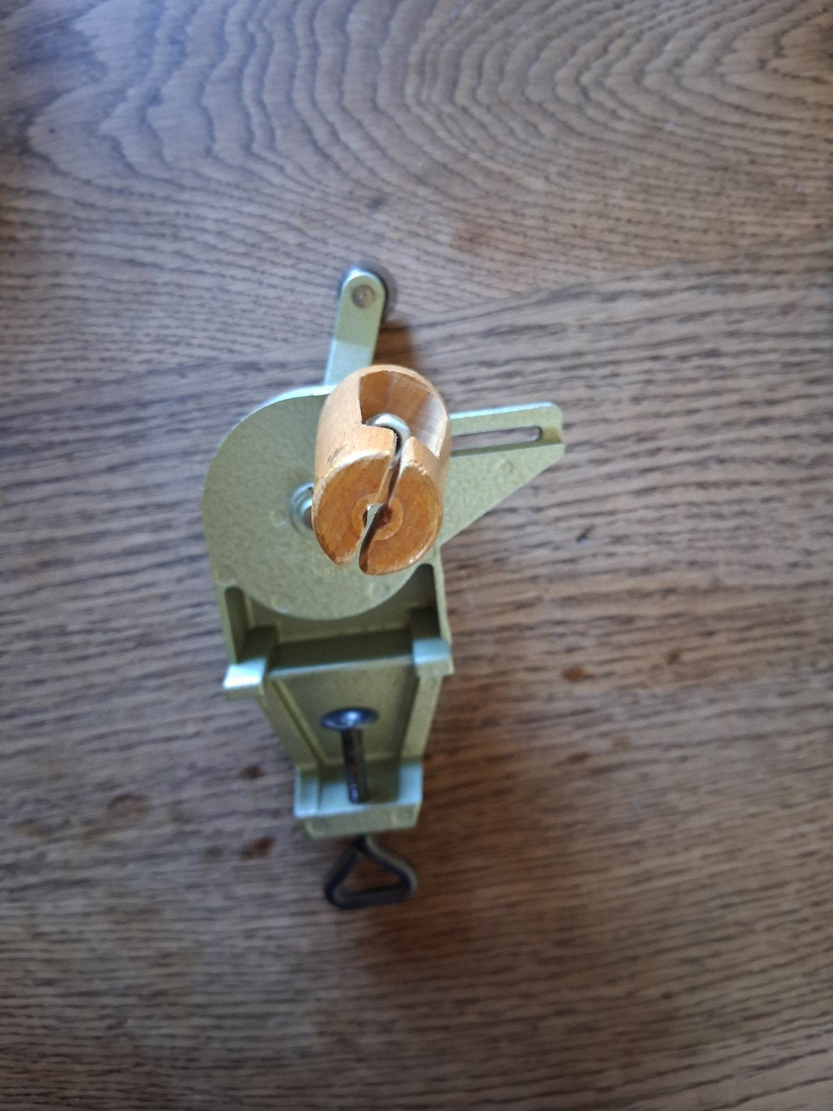 houder om draad op kantklossen te rollen, Hobby en Vrije tijd, Ophalen, Zo goed als nieuw